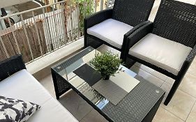 Sunny Peraia Apartment